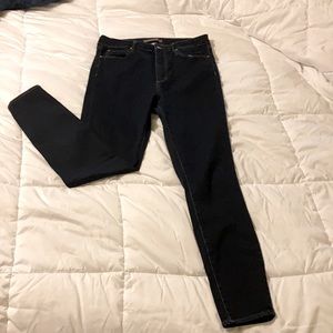 Women’s Skinny Jeans
